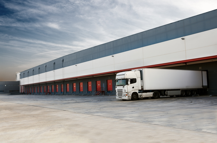 Storage facilities with distribution services in the UK